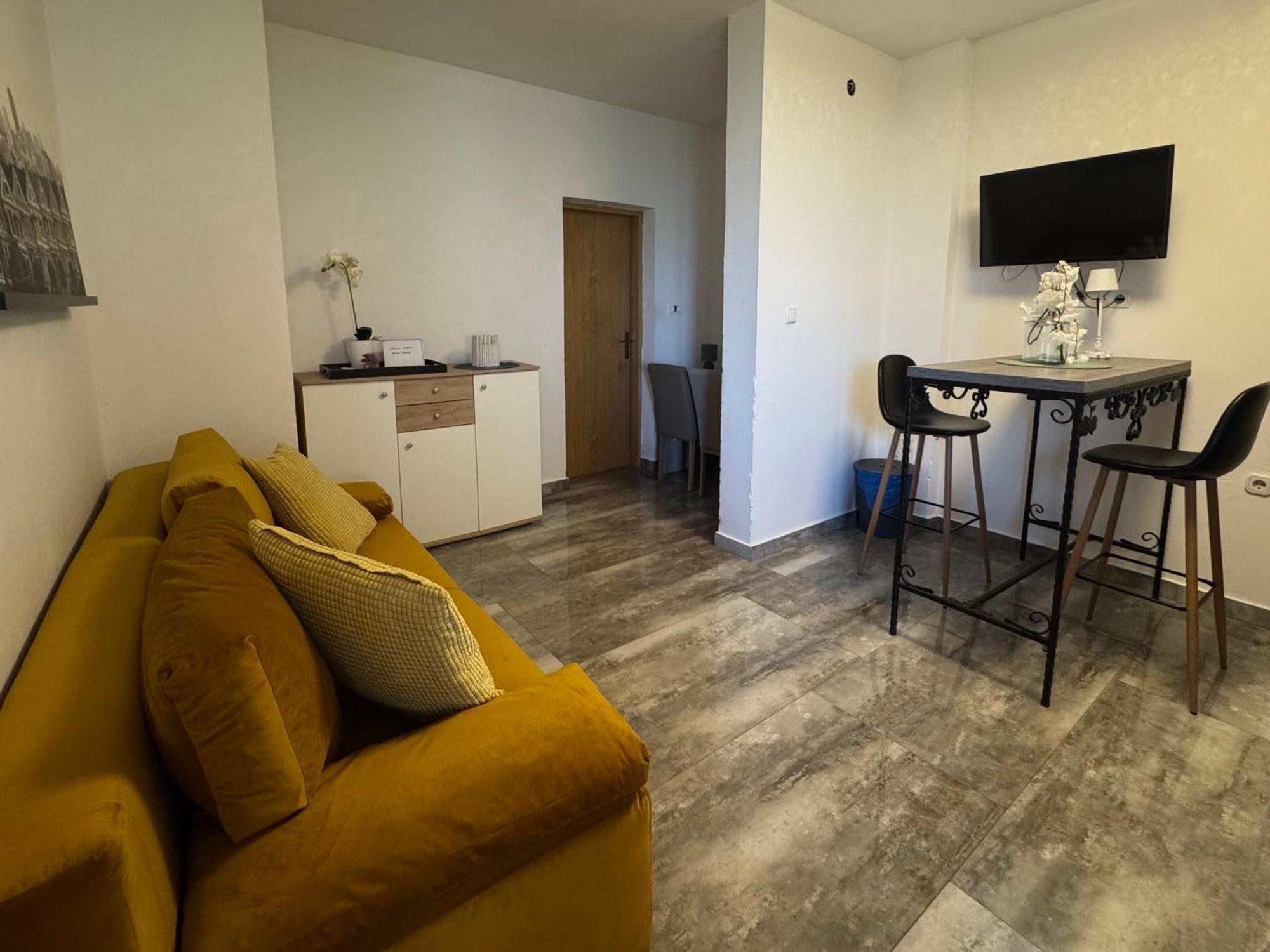 Apartments Orhidelia ニヴィーチェ エクステリア 写真