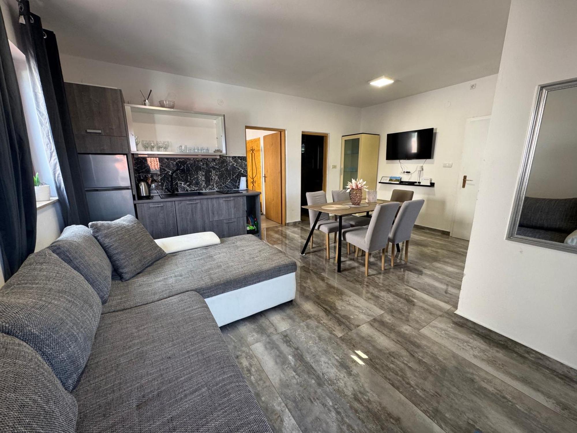 Apartments Orhidelia ニヴィーチェ エクステリア 写真